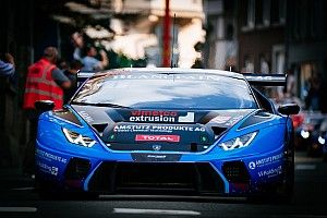 24h Spa nach 12 Stunden: Rote Flagge nach schwerem Unfall