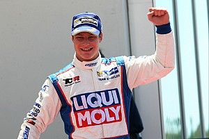 Ad Abu Dhabi c'è anche Lorenzo Veglia con la Volkswagen