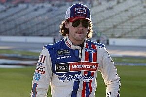 Ryan Blaney capturó la pole para Phoenix y Suárez en 10°