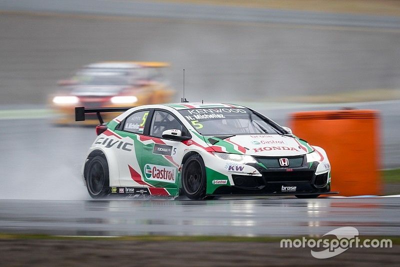 Course 2 - Drapeau rouge à Motegi, Michelisz vainqueur