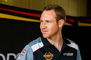 Reynolds signs 10-year Erebus Supercars deal