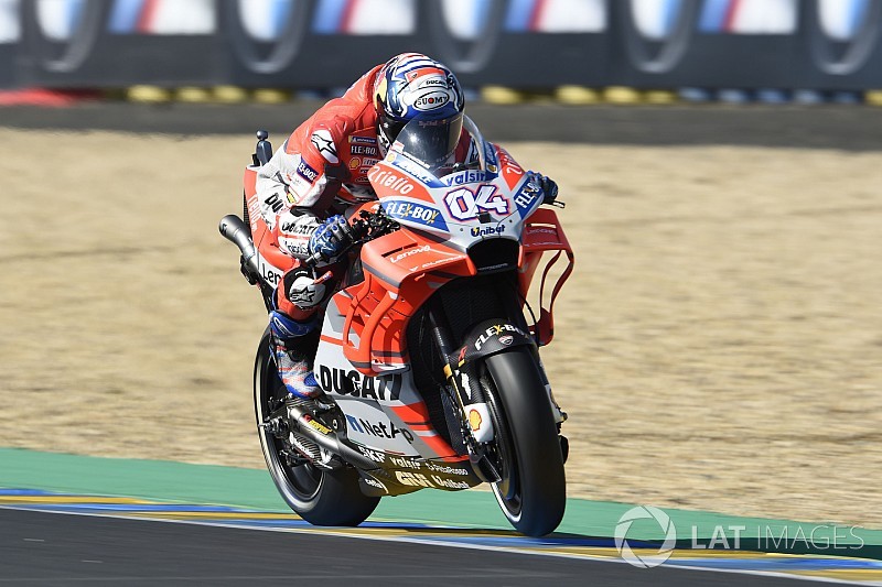 Dovizioso cree que Márquez es superior a otros pilotos en algunos aspectos