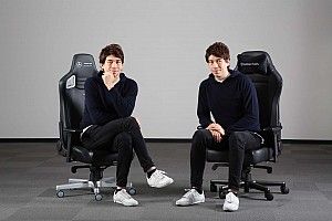 【PR】サッシャ”座る”を考える|メルセデスF1コラボ”noblechairs”ゲーミングチェアが登場