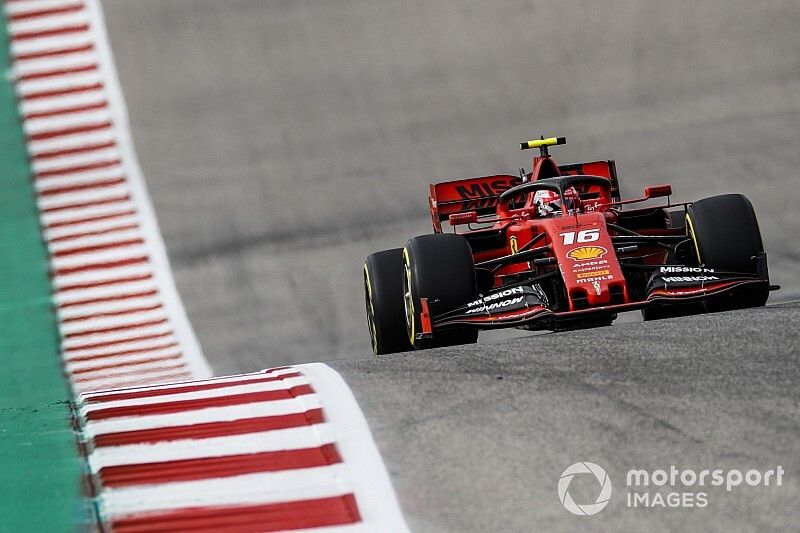 Leclerc aggódik a Mercedes miatt, Hamilton versenytempója nagyon erős volt