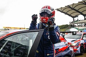 BRÉKING! Michelisz Norbert a WTCR 2019-es győztese!!!