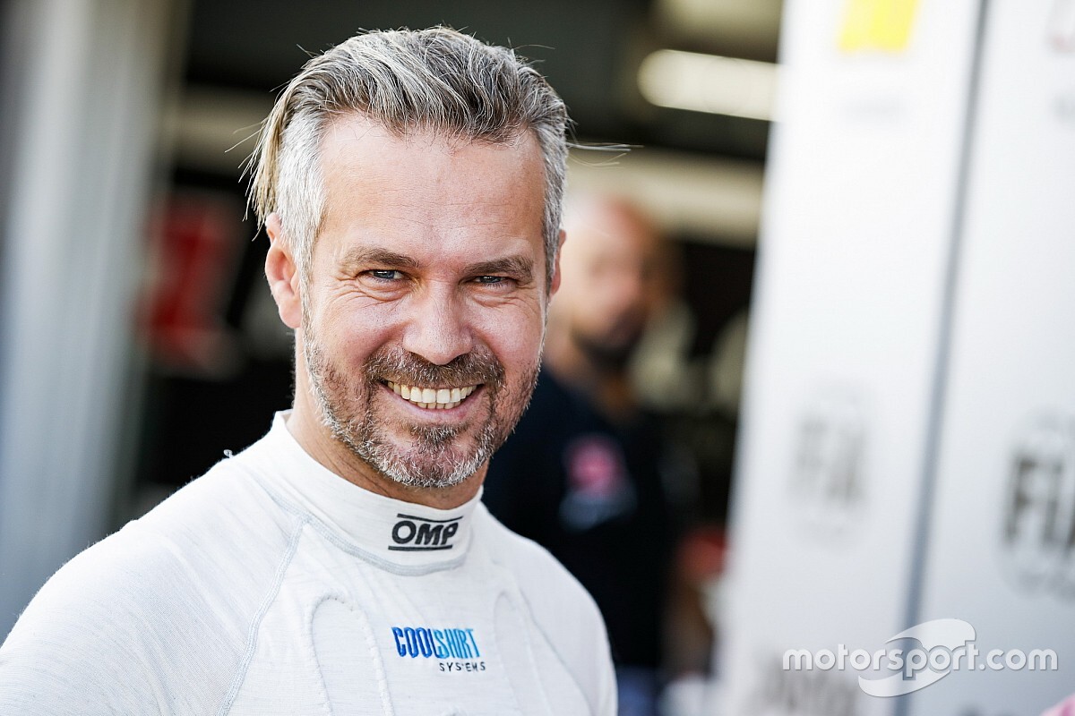 Monteiro, da vegetale a pilota: "Non vedevo neanche la bottiglia"