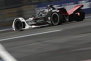 Lotterer conquista primeira pole da Porsche na Fórmula E; brasileiros não vão bem