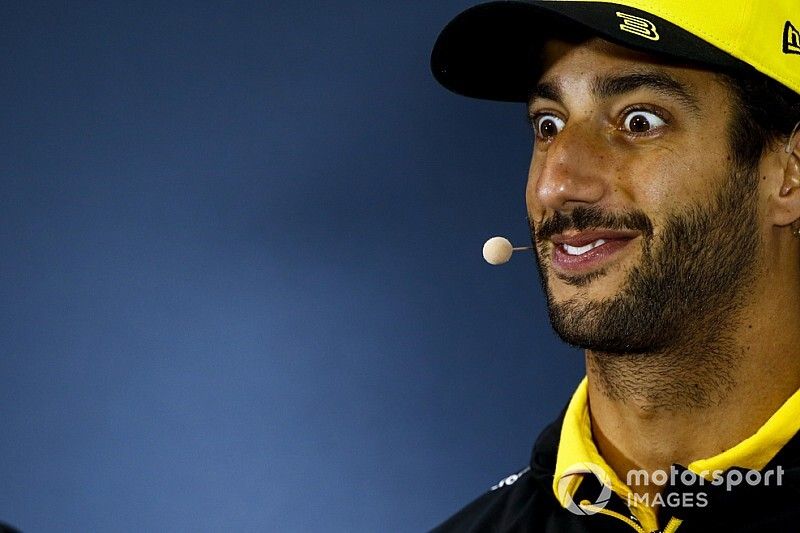 «Быть вторым в Red Bull – в 10 раз круче, чем лидером Renault». Голландские гонщики раскритиковали Риккардо