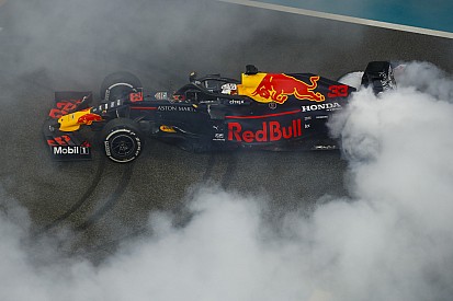 Verstappen sufrió de problemas de aceleración