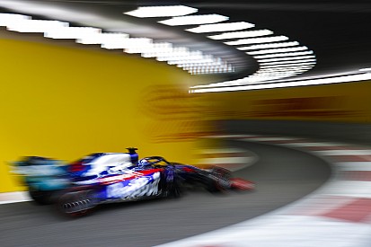 Toro Rosso, pit yolundaki olaydan ötürü para cezası aldı