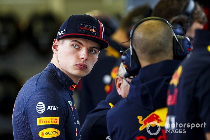 Verstappen bestraft voor gele vlag-incident, verliest pole