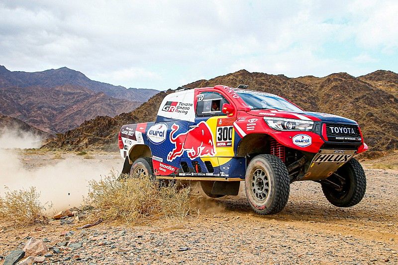 #300 Toyota Gazoo Racing: Nasser Al-Attiyah, Matthieu Baumel