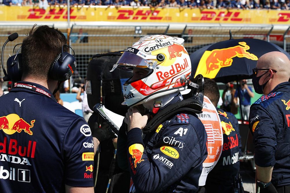 A pillanat, amikor Ricciardo meggátolta, hogy Verstappen legyen a legfiatalabb „pole sitter”