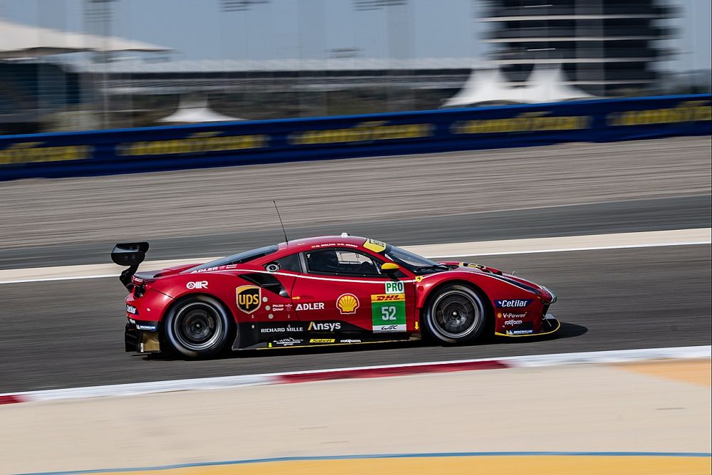 #52 AF Corse Ferrari 488 GTE Evo: Daniel Serra, Miguel Molina