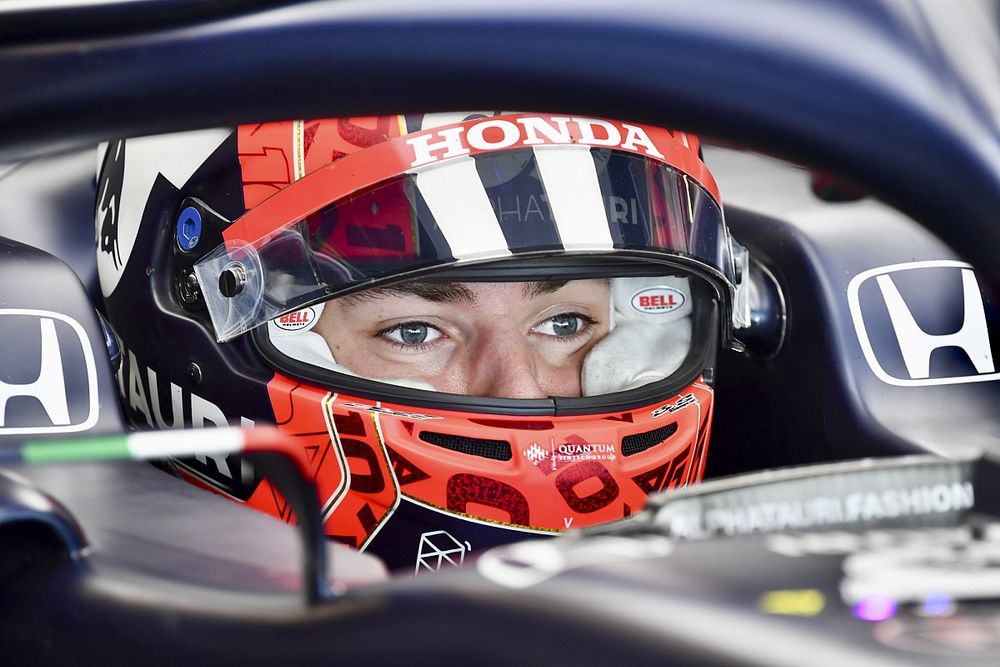 Pierre Gasly, AlphaTauri AT01 Mule 