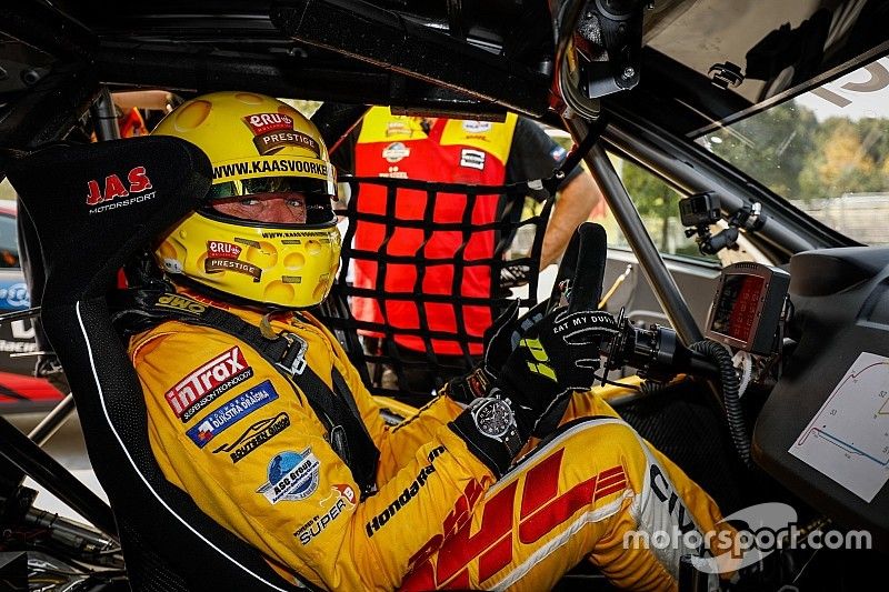 Tom Coronel cambia tutto e passa alla Comtoyou per correre con la Cupra