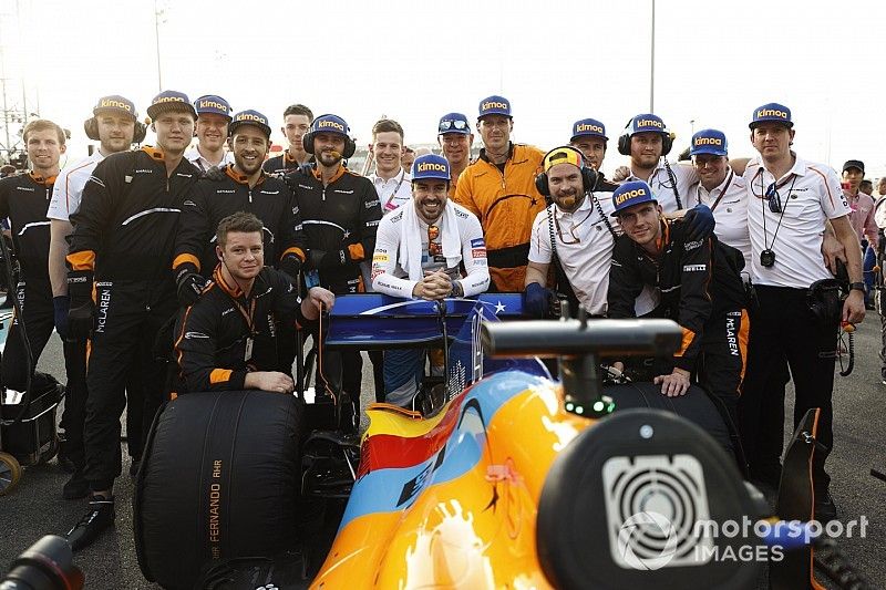 Alonso: "McLaren sigue siendo un equipo especial"