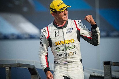 Van Kalmthout maakt testdebuut in IndyCar: “Geweldige eerste dag”