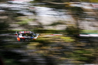 Huff nyerte a második futamot, Michelisz dobogós Szuzukában