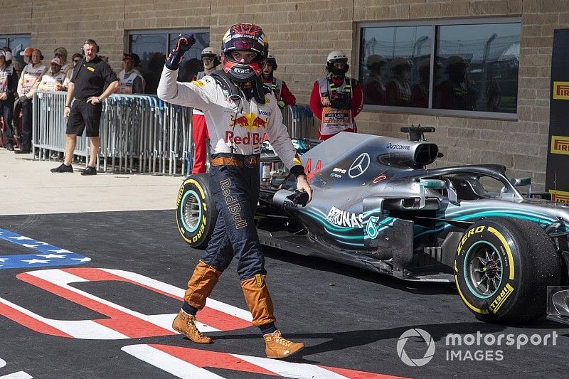 Los jefes de Red Bull, sorprendidos con un "increíble" Verstappen