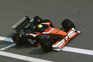 C'était un 10 décembre : Mark Webber au volant d'une Arrows