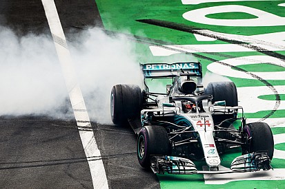 Hamilton, Meksika'da şampiyon olacağından emin değil