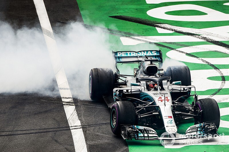 Hamilton, Meksika'da şampiyon olacağından emin değil