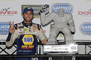 Elliott trionfa a Dover e si qualifica per il turno successivo dei Playoff della Nascar Cup