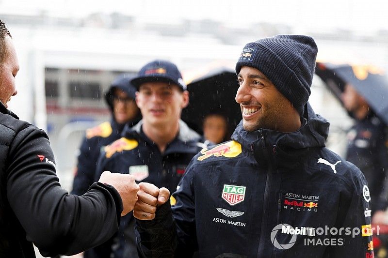 Ricciardo énekelve tréningezik a Forma-1 2019-es szezonjára: videó