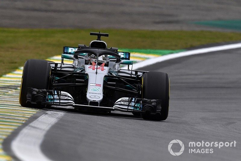 Hamilton nach Schrecksekunde verärgert: Sirotkin-Verhalten "respektlos"
