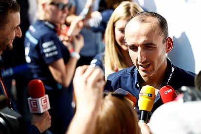 Mercedes: Ha Kubica jól fog teljesíteni, újra érdekelni fogja a nagycsapatokat