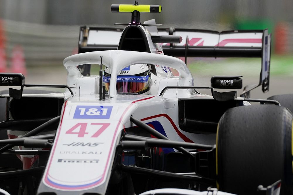 Haas overweegt ervaren reserverijder aan te trekken voor 2022