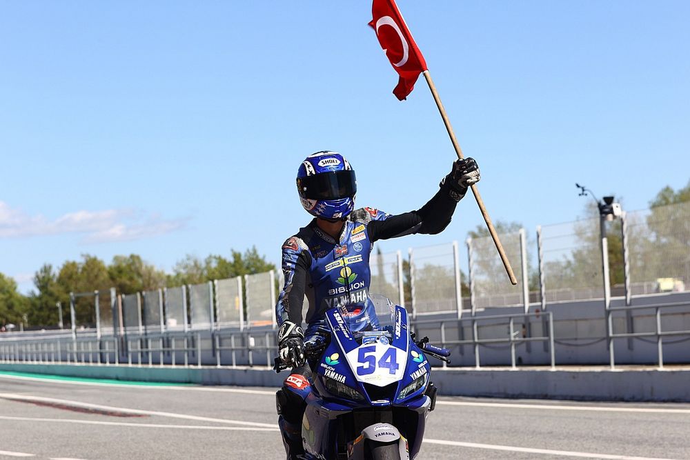 Supersport 300: Bahattin, Jerez'de yine kazandı