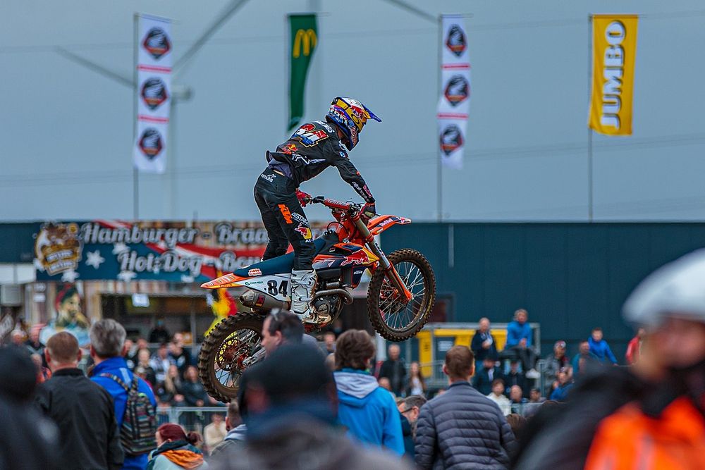 MXGP Vlaanderen: Gekwetste Herlings pakt sensationele manchezege