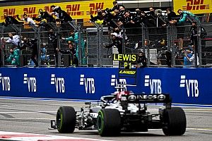F1 Russian GP: Hamilton takes 100th win as late rain denies Norris