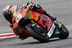 Austrian Moto2: Fernandez fends off Ogura for fourth win of 2021