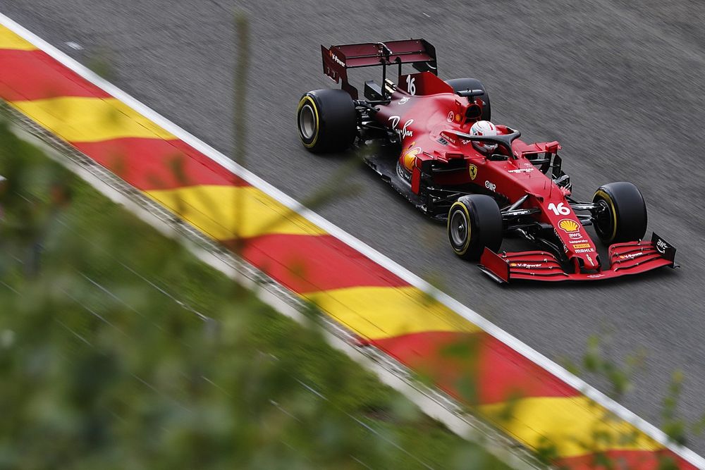 Leclerc: "Antrenman seansı böyle hatalar için var"