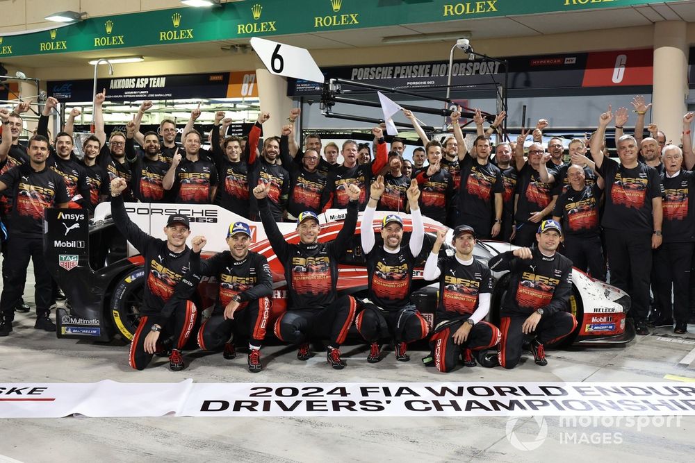 #6 Porsche Penske Motorsport Porsche 963: Kevin Estre, Andre Lotterer, Laurens Vanthoor, #5 Porsche Penske Motorsport Porsche 963: Matt Campbell, Michael Christensen, Frederic Makowiecki