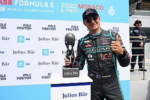 Evans logra la pole position en Mónaco