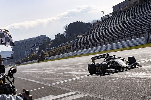 Super Formula Fuji: Hirakawa overcomes Nojiri to end win drought