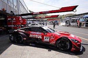 日産Z好調、23号車トップタイム。上位5台は0.081秒差以内の接戦に|スーパーGT開幕戦岡山:公式練習