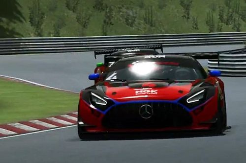 Attila Diner Juara NGK Spark Plug Esport Cup