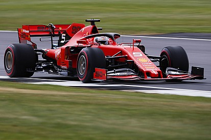 Vettel voorspelt: "Het wordt close tussen Red Bull en Ferrari"