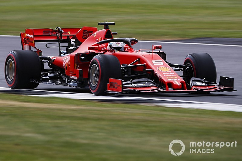 Vettel voorspelt: "Het wordt close tussen Red Bull en Ferrari"