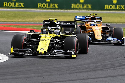 В McLaren согласились уступить Renault на отдельных этапах