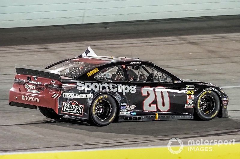 1. Erik Jones, Joe Gibbs Racing, Toyota Camry Sport Clips Throwback