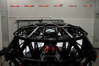 Ferrari jubila su simulador