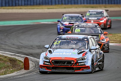 Szabó Zsolt barcelonai kalandja következik a TCR Europe-ban
