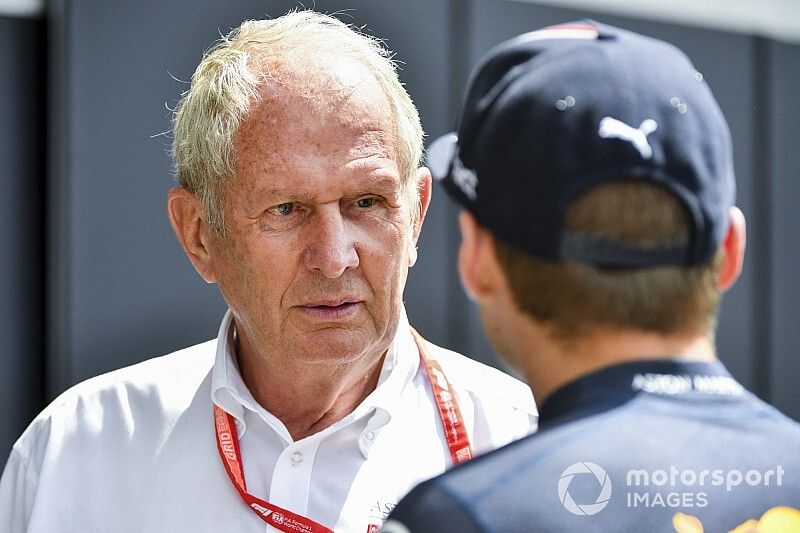 Helmut Marko, Consultant, Red Bull Racing, e Max Verstappen, Red Bull Racing