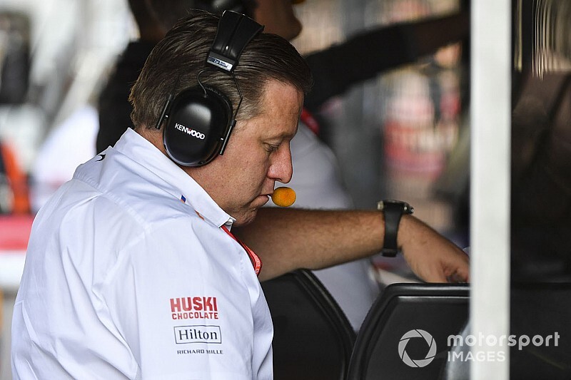 Brown: "McLaren yarış kazanmaya hazır değil"